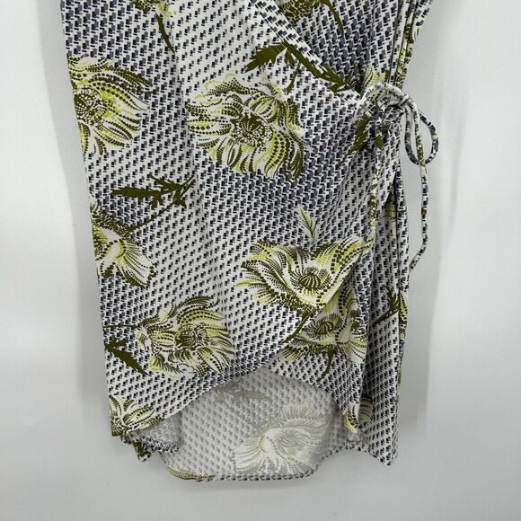 NWT ANTHROPOLOGIE Daily Practice Blue Green Floral Wrap Mini Dress Small Petite - Picture 6 of 10